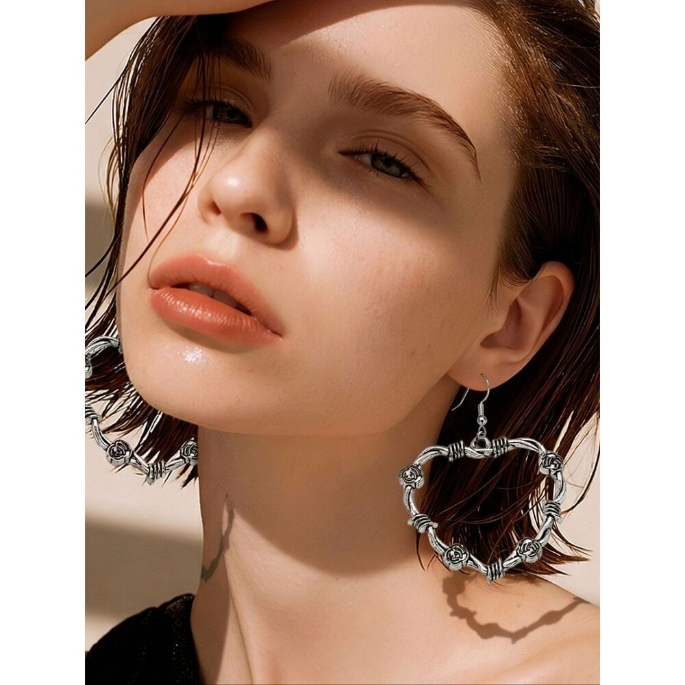 Gothic Barbed Wire Heart Earrings Rose Punk Dangle Alt Baddie Jewelry Edgy Bold
